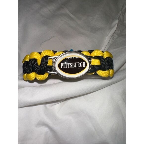 NFL Pittsburgh Steelers Woven Bracelet NIP - Picture 1 of 3